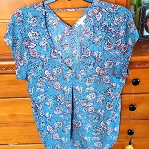 DR2 Blue top paisley size L